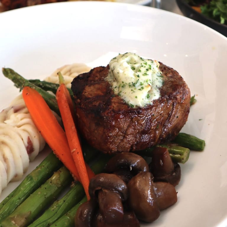 Delicious Bistro Fare: California-Inspired Eats